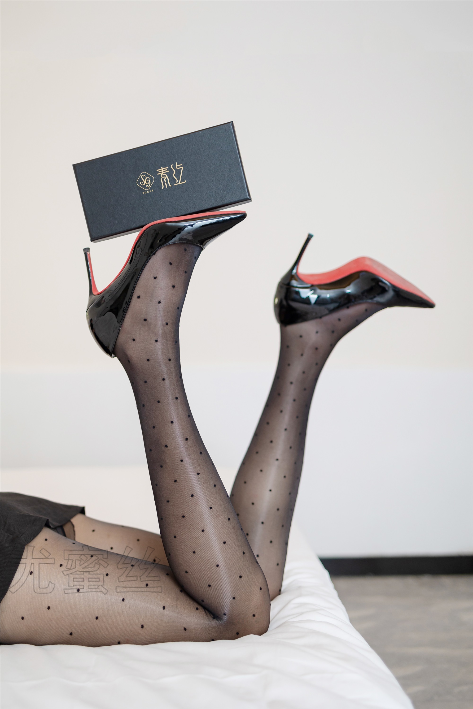 尤蜜丝 穿搭写真 NO.084